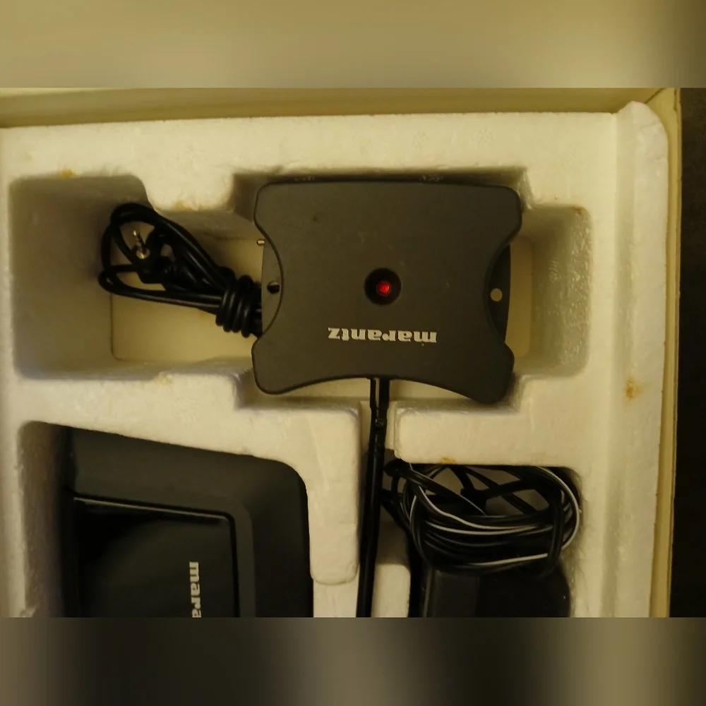 Marantz RF Extender Kit in Black RX7001.